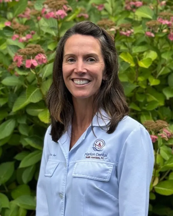 Dr. Sarah Calder